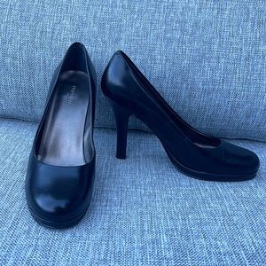 Preview Classic black heels -